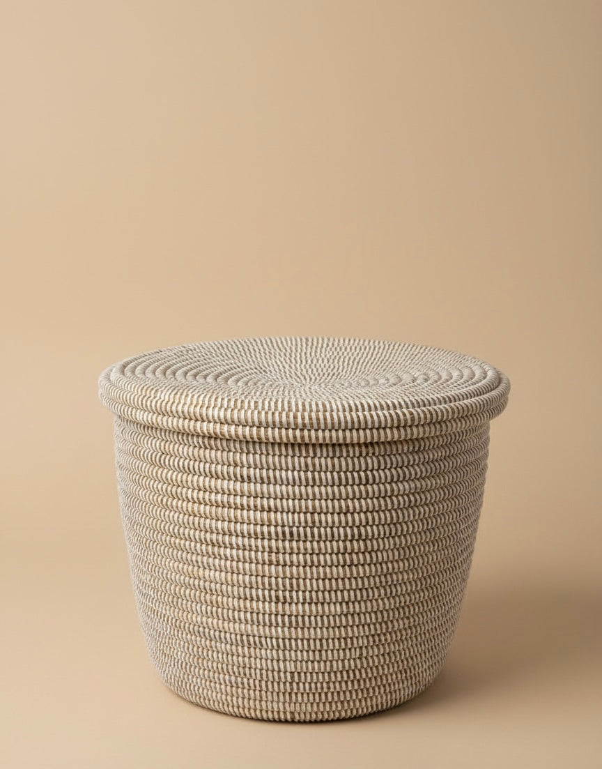Panier Rond Artisanal avec Couvercle — Linge & Déco Chambre