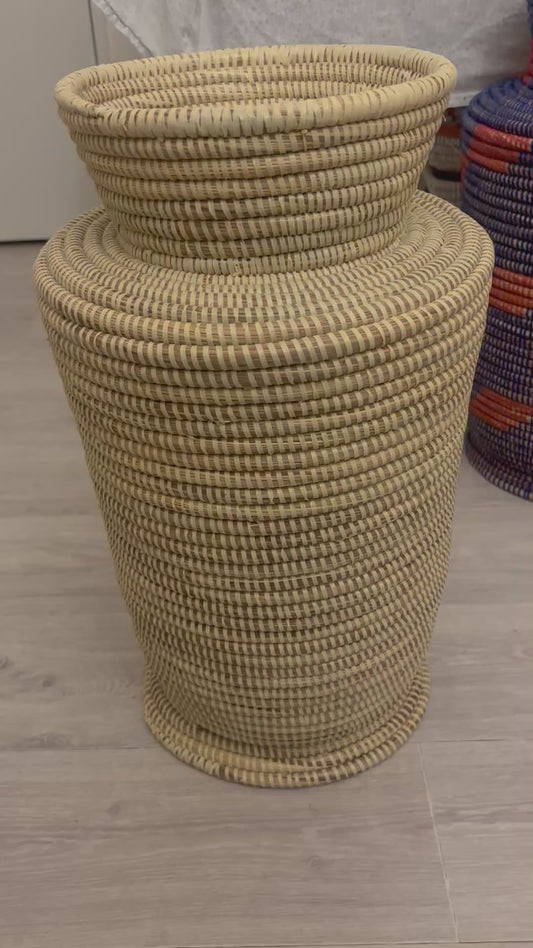 Pot de Fleurs Artisanal Sénégalais – Beige